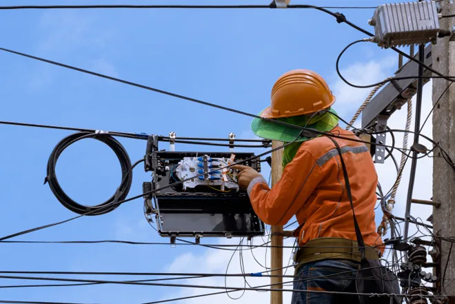 Power Line Electrician Services